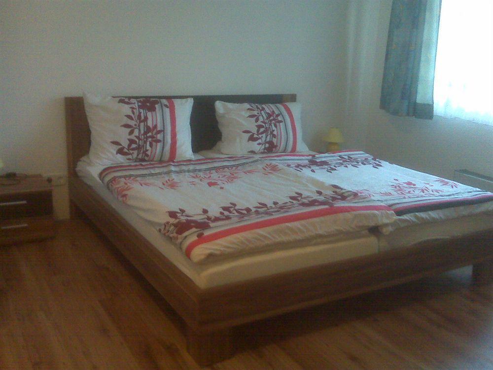 Akzent Hotel Alte Direktionsvilla Kupfermuehle ฮาร์ริสลี ภายนอก รูปภาพ